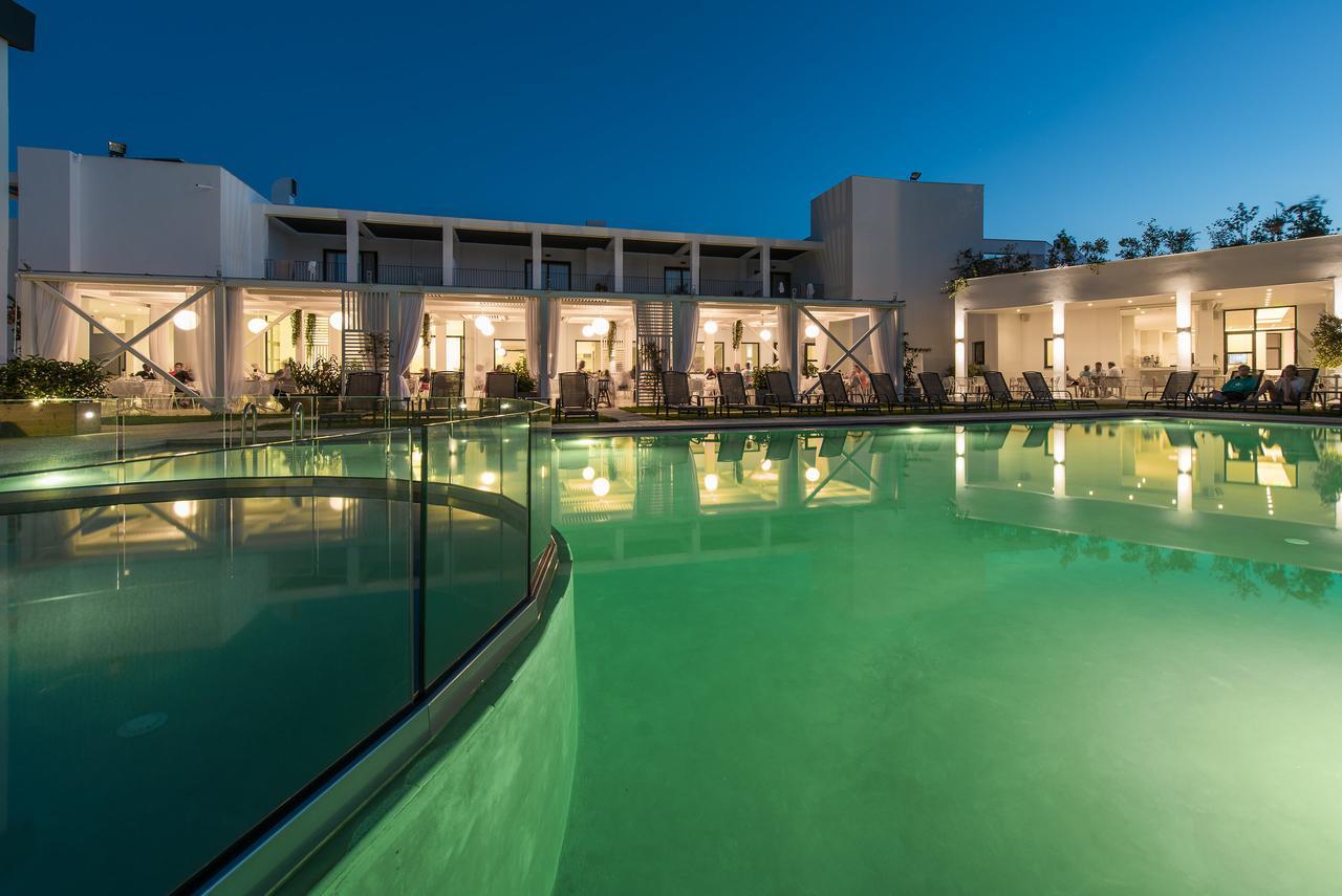 Aqua Bay Hotel Planos  Luaran gambar